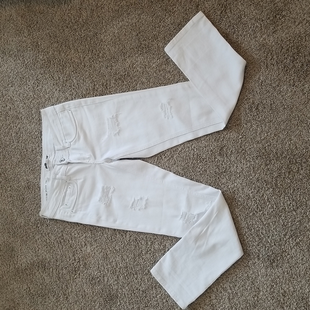 White pants, no tag but never used